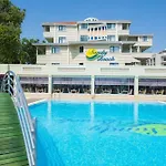 Hotel Sandy 4*
