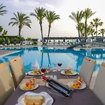 Hotel Sandy 4*