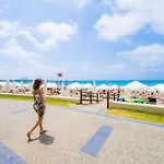 Sandy Hotel
