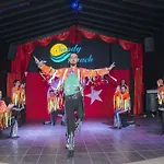 Отель Sandy