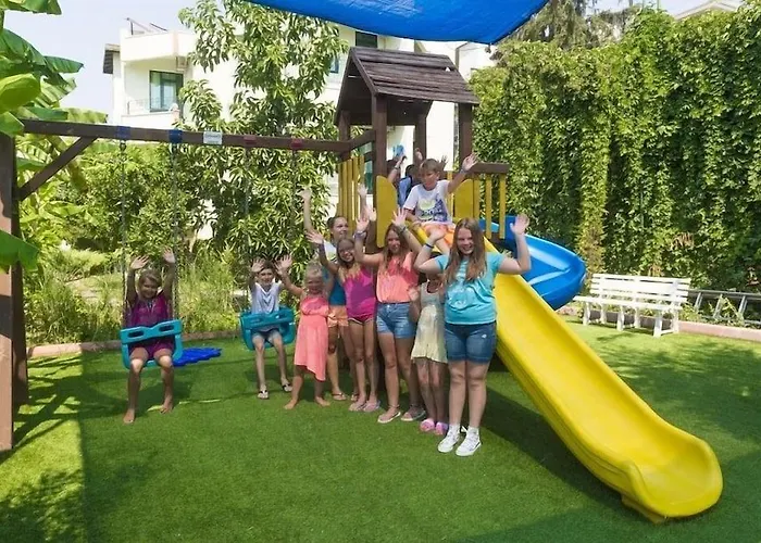 Ξενοδοχείο Sandy 4*