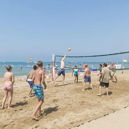 Sandy Hotel 4*
